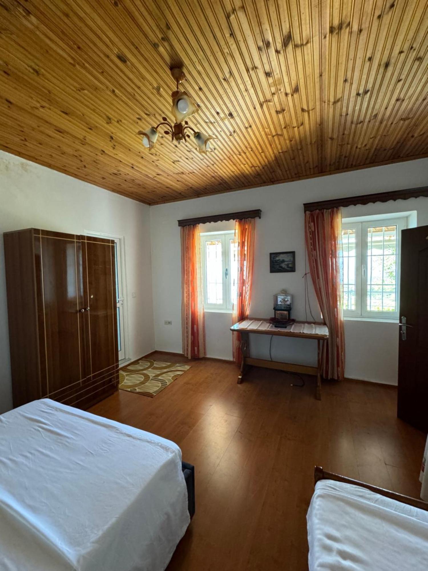 Lida'S House Otel Lukovë Dış mekan fotoğraf