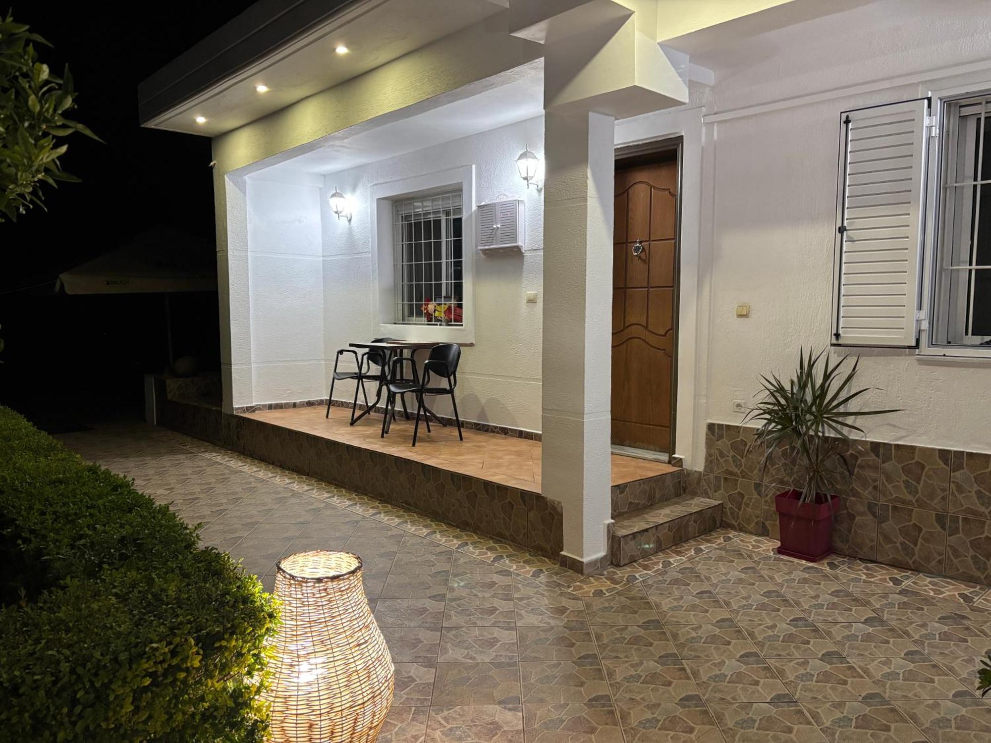 Lida'S House Otel Lukovë Dış mekan fotoğraf